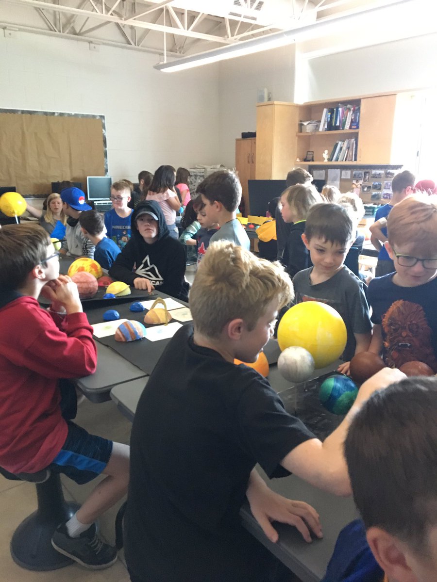 michellecoles8's tweet photo. Thanks to all the classes who came to our Solar System Open House today! Fantastic job teaching the other grades about our universe grade 6s. @LittleFallsPS #space #science #sharingwhatweknow https://t.co/PB1IgDWXMB