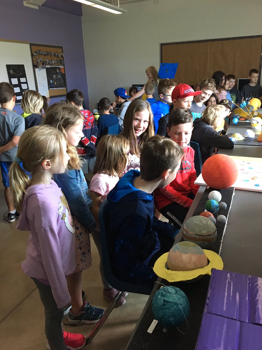michellecoles8's tweet photo. Thanks to all the classes who came to our Solar System Open House today! Fantastic job teaching the other grades about our universe grade 6s. @LittleFallsPS #space #science #sharingwhatweknow https://t.co/PB1IgDWXMB
