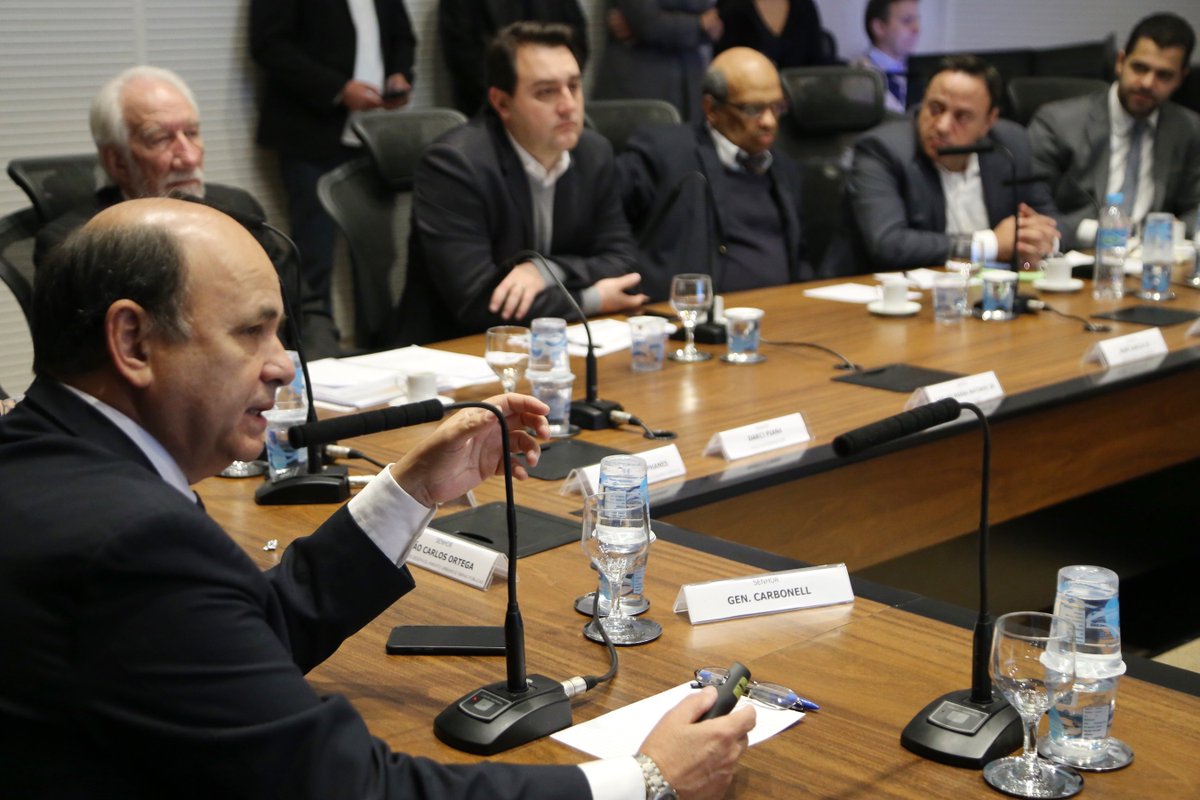 Paraná tem menos homicídios e roubos, e mais prisões  - seguranca.pr.gov.br/modules/notici…