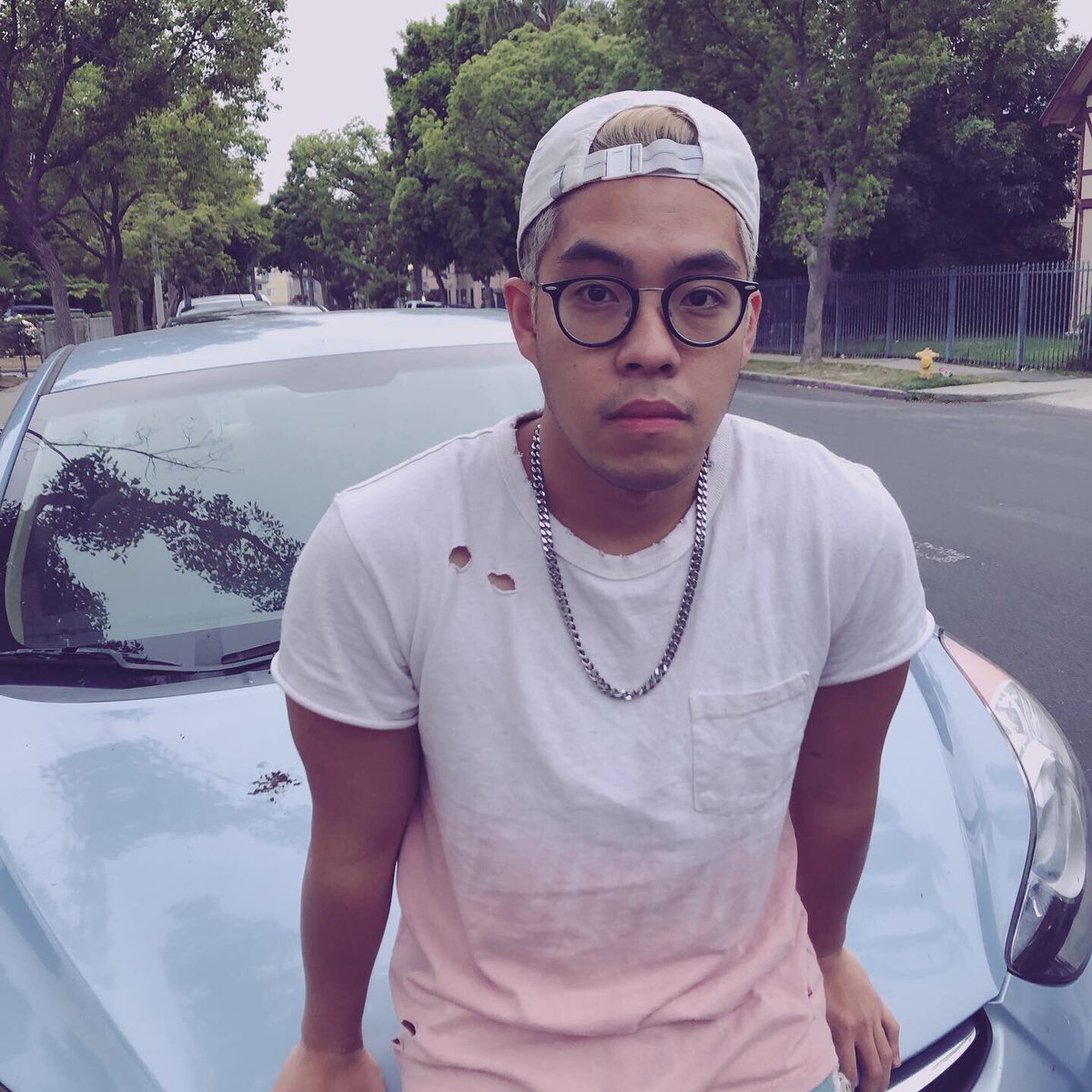 Jejvinson's tweet photo. i have a show at The Satellite LA on the 26th! would really love if you guys could come! if you buy a ticket, dm me a song request and i’ll choose one song to sing on my show! 💜 https://t.co/X3wJGlOchh