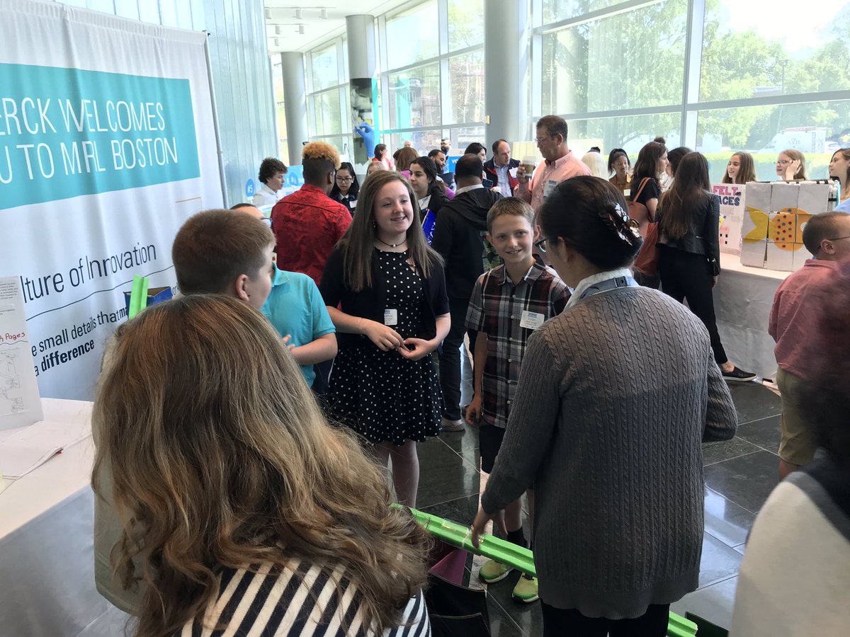 mrdepace's tweet photo. Thank you @Mass_STEMHub for putting together such a great event #designshowcase. We are so very proud of our students for creating such great toys to help children with cerebral palsy. @BostonChildrens @fontaineclms @LPS_CIA https://t.co/teCiv9BQdY