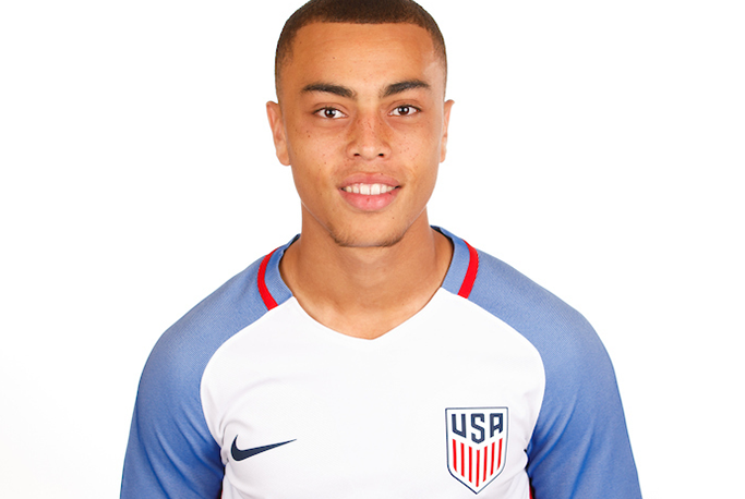 _FootballScouts's tweet photo. Over the course of the 90 minutes, the best player for the United States was @AFCAjax's Sergino Dest (18). The RB brought so much offensively (his shot forced Lafont's blunder on the winning goal), and defensively he won the vast majority of his battles. #U20WC #U20WC2019 https://t.co/fEJSPNSWsT
