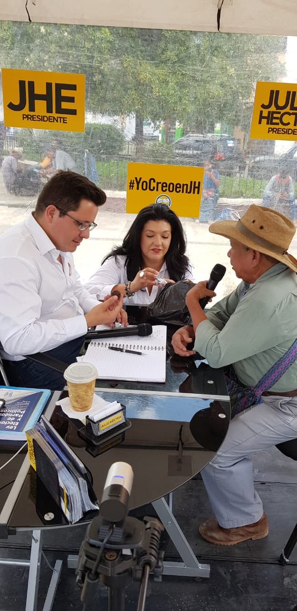 Amigos de Petén, Julio Héctor estará el jueves de 8am a 6 Pm en La Entrada a La Isla de Flores,  Julio Héctor quiere hablar contigo, quiere oírte!  Julio Héctor quiere hacer un compromiso contigo! Te esperamos!