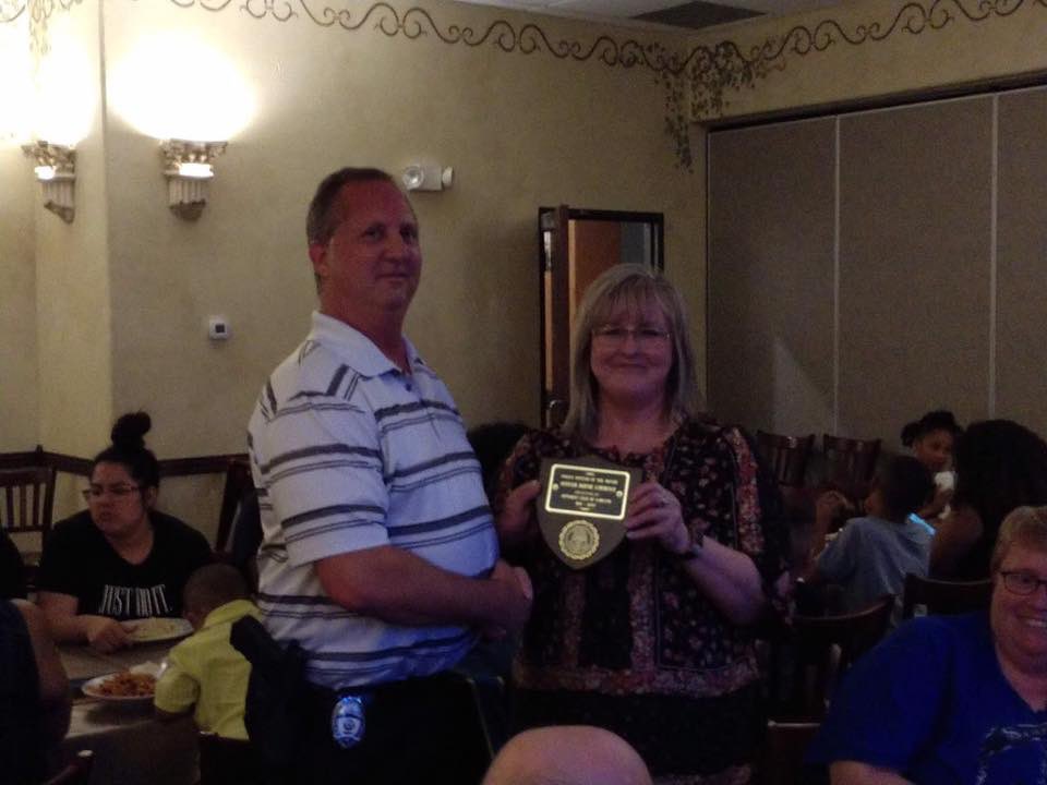 GarlandPD's tweet photo. Thank you Optimist Club Garland for recognizing Officers Blassingame and Lawrence for their hard work and dedication to protecting and serving this great city. #MYMGarland 

https://t.co/rg7d1l7I7t https://t.co/AjF6mOw8ek
