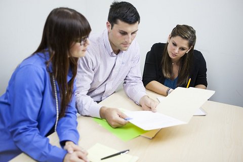 NewHomeSource's tweet image. Builder or architect: which do you need to build your new custom hone?

newhomesource.com/guide/articles… 

#architect #homebuilder #NewHomeGuide