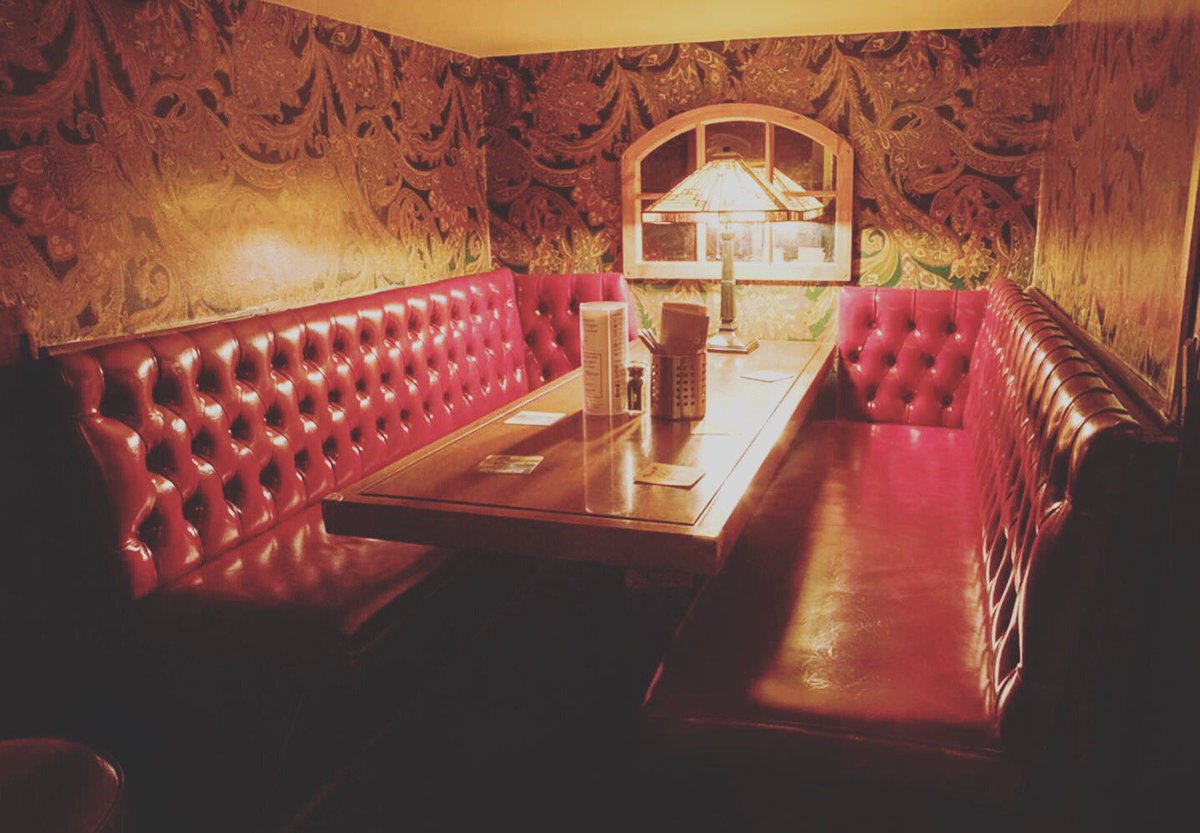 The Pump is all about amazing and cozy spots. Call 613-581-7965 for reservations!! #partyatthepump #361elginst