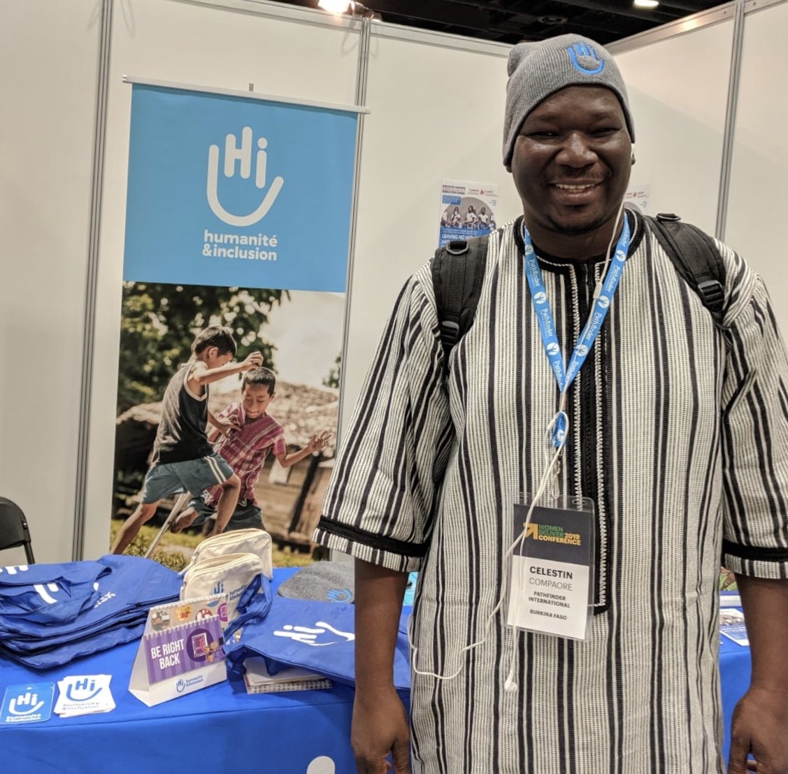 HI_UnitedStates's tweet photo. Chilly? Stop by @WomenDeliver booth #972 to grab a cozy hat, like our friend Celestin!
#WD2019 #BeanieHat #HumanityInclusion https://t.co/5MLGFYyOtb