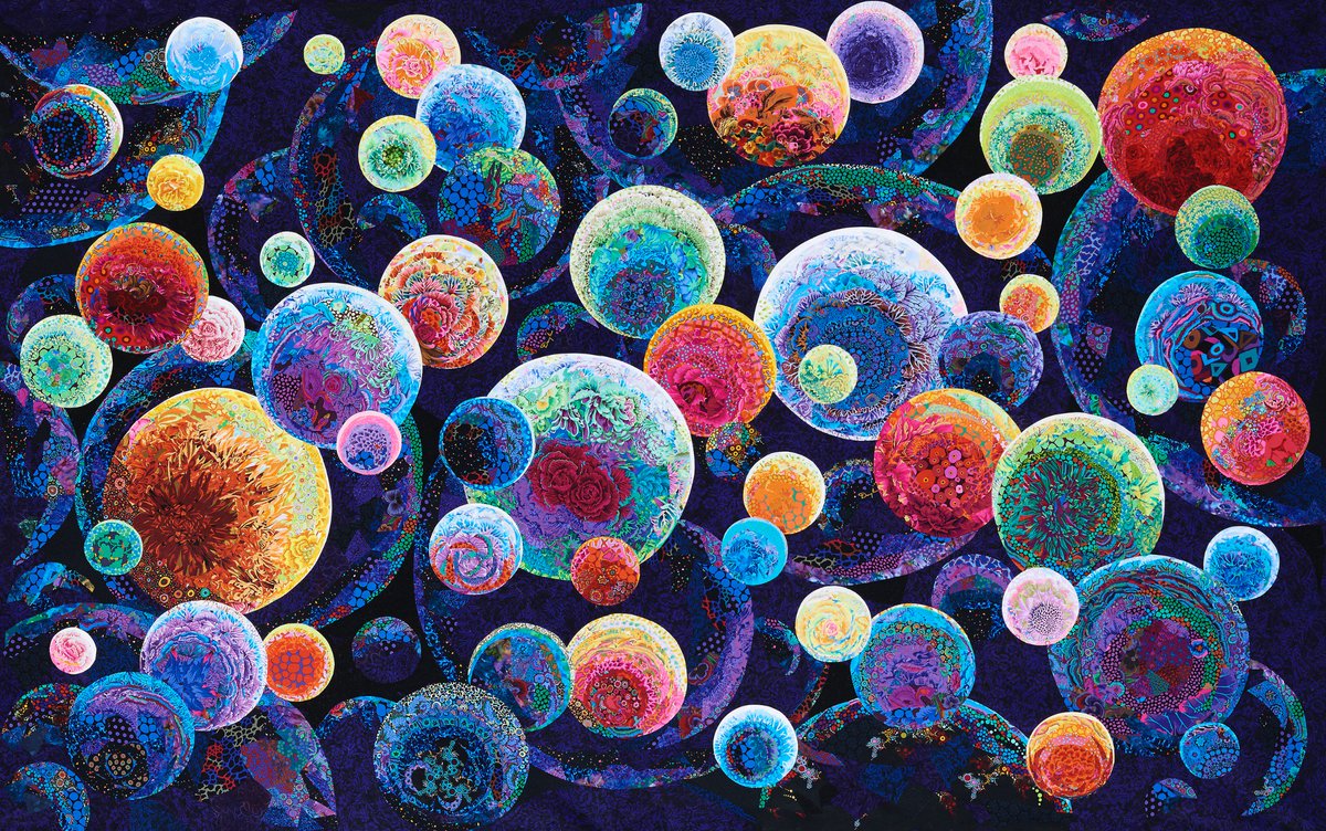 TxQuiltMuseum's tweet photo. This quilt is "Levitate" (118" x 74") by Danny Amazonas from his exhibit "Walk on the Wild Side" - which must close on June 9. This is your last weekend to catch the exhibit! https://t.co/obHus62yuP