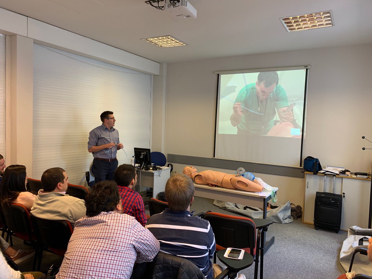 Teaching airway with ⁦<a href="/SPattersonDO/">Shaun Patterson, D.O.</a>⁩ ⁦<a href="/kimbaldino/">Kim Baldino, MD</a>⁩ and Kristen Pena at Hospital de Clinicas, Montevideo Uruguay!#projecturuguay #emergencymedicine ⁦<a href="/StJoesEM/">St. Joseph’s EM</a>⁩