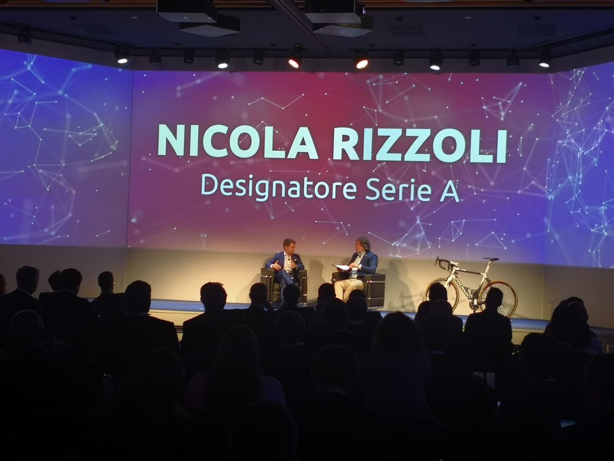 info_CDR's tweet photo. Anche #CDRcrew al #RetelitHub, evento organizzato da @Retelit che racconta storie di imprese e persone oltre la #digitaltransformation https://t.co/veDAbzgfHl