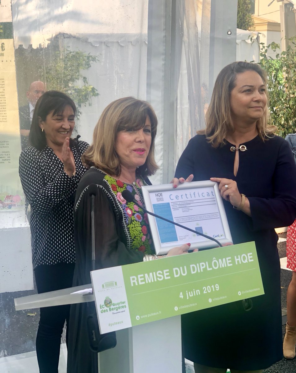 Joelle_CR's tweet photo. Notre #EcoQuartier des Bergères certifié à "Haute Qualité Environnementale" par l'organisme  @CERTIVEA_ .

3 fondements sur lesquels nous n'avons pas transigé:
- respect de l'environnement
- équipé sociale
- progrès économique

Un engagement pour les générations futures! #Puteaux https://t.co/DKbCvHjs4m