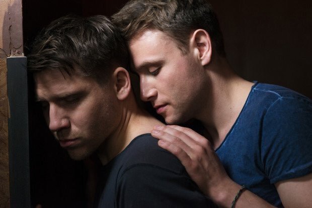 кинематика 10 класс свободное падение тел. марк свободное падение. в свободном падении. свободное падение на русском языке. свободное падение на русском языке.