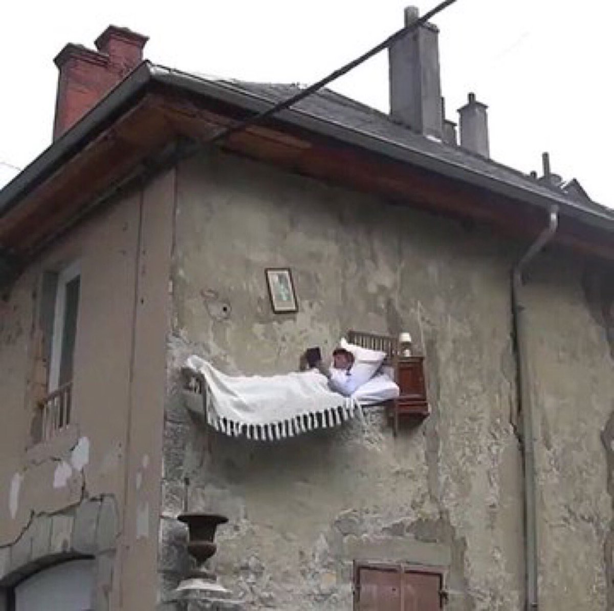 الوضع اليوم 😂😂😂😂😂 #الغيبوبه_الجماعيه