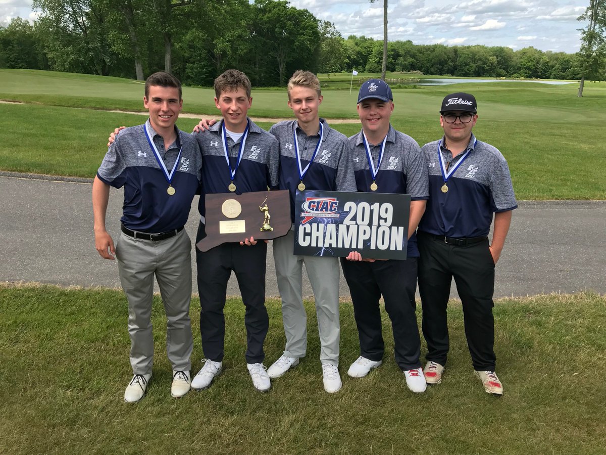 HUGE Congratulations is in order for our Boys Golf Team as 2019 Division III State Champions! Great job by Heath, Colin, Ryan, Michael, & Kenny! Another banner is coming 'home' to East for Coach Malin & the golf team! #GoEagles #EastIsBest