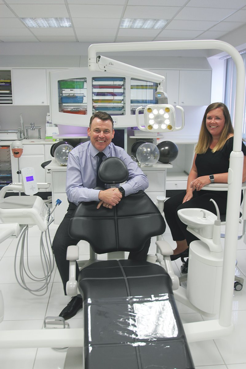 The new A-dec 500 is here and ready to be tested by you in our showrooms 😀
If you would like a product demonstration and to try out the new chair, please give us a call on 0800 233 285 or email info@a-dec.co.uk. We have evening and weekend showroom appointments available too!