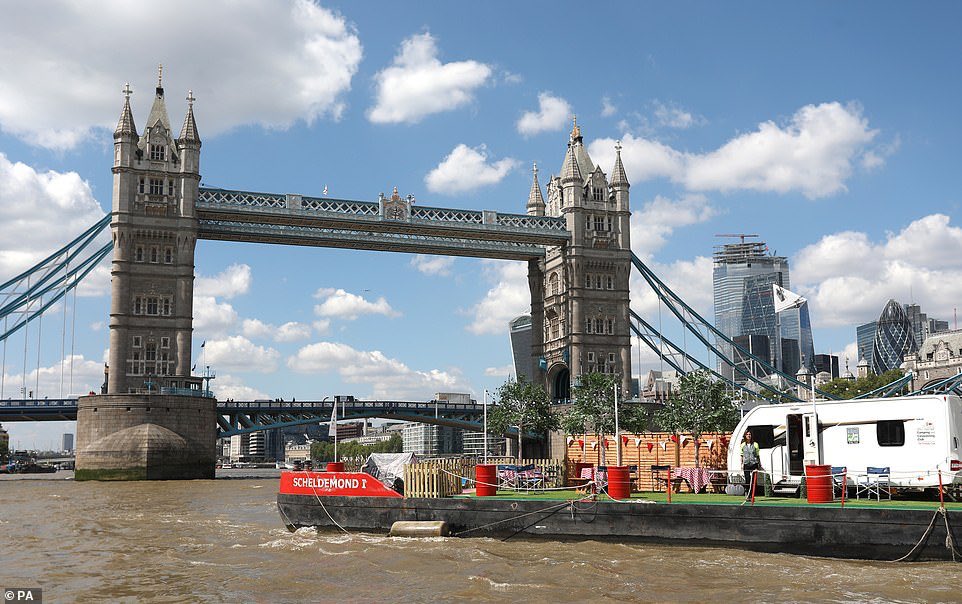 Proud to have created, delivered and promoted this unique floating campsite on the Thames for <a href="/JuliaBradbury/">Julia Bradbury I HAVEN'T BOUGHT BLUE TICK💙</a> and <a href="/CampAndCaravan/">The C&CC</a>. The sun shone for two days and the media and party guests enjoyed the spectacle.