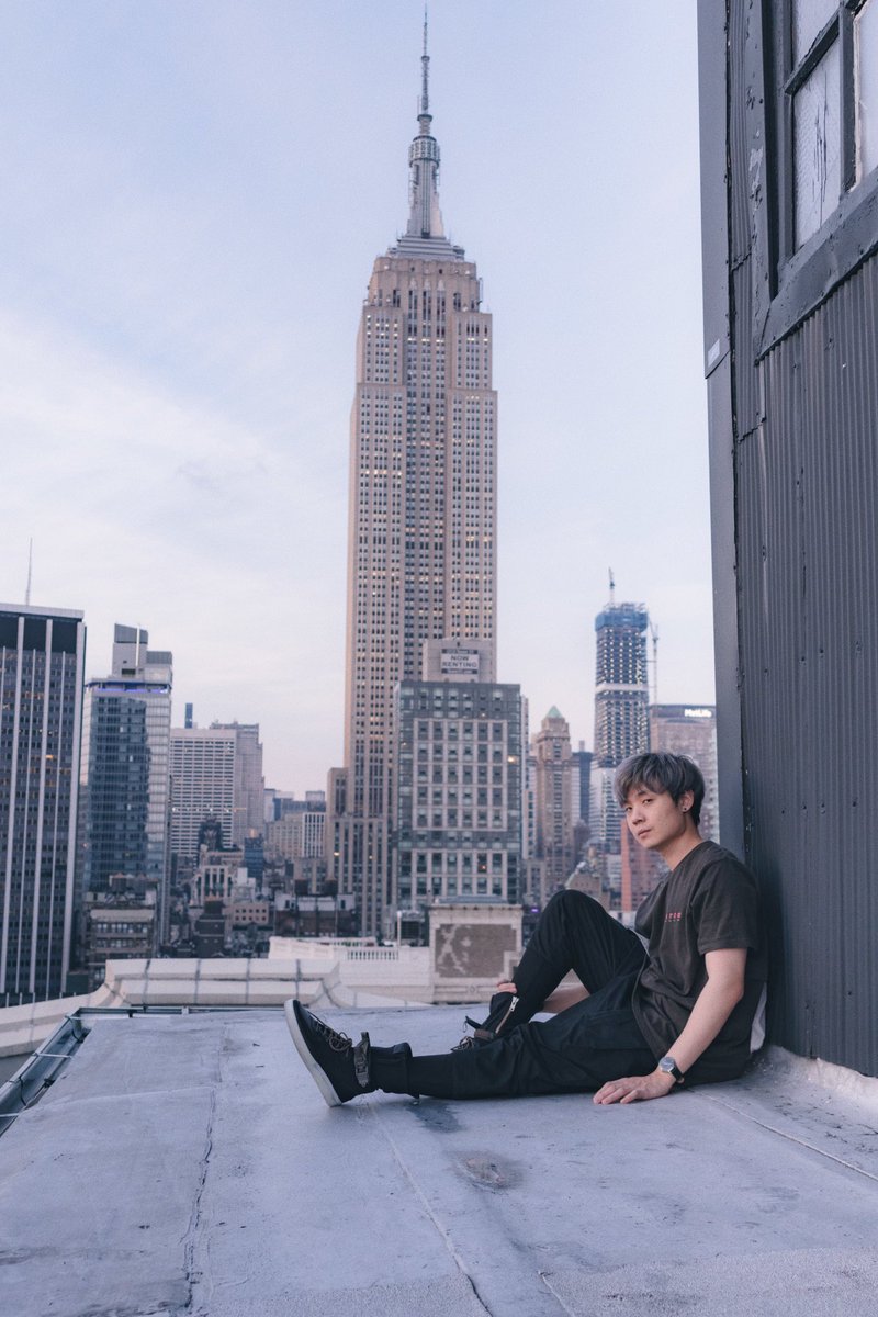 THEalbertchang's tweet image. felt cute. might delete later.