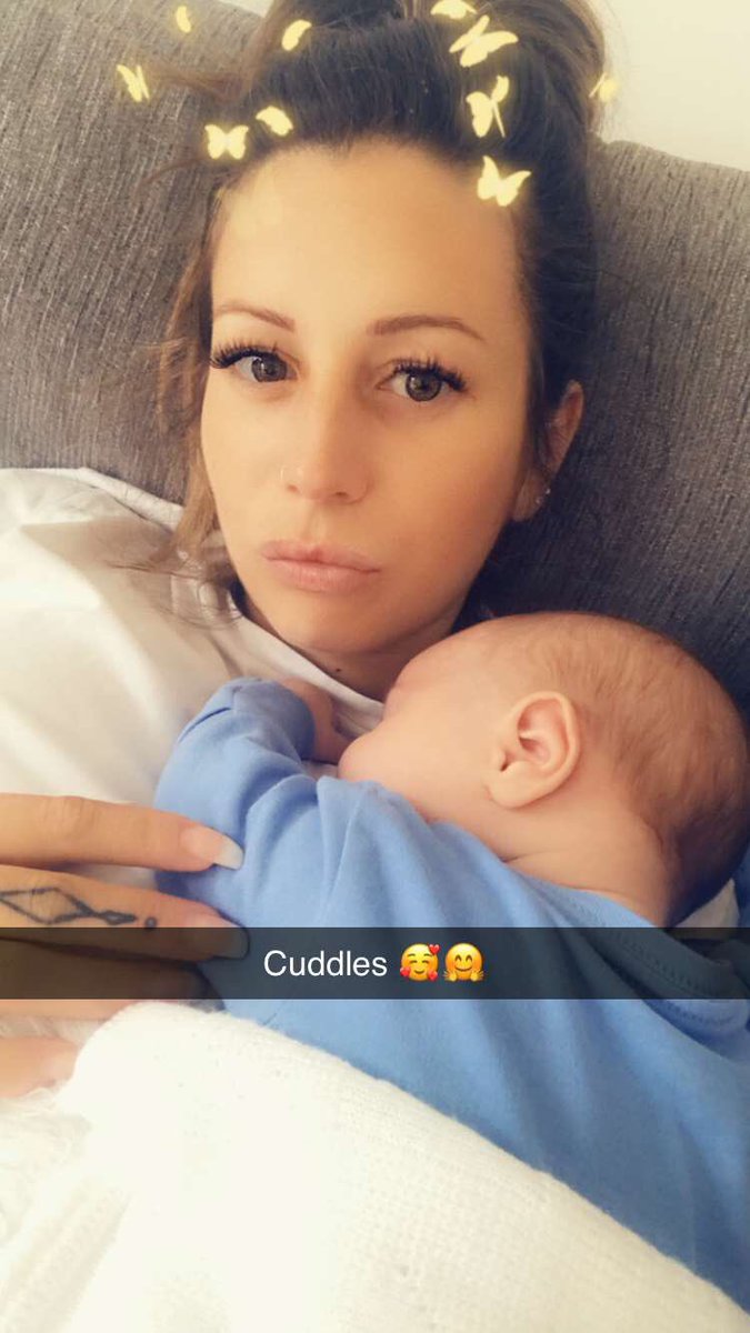 gem_lou22's tweet photo. 5 weeks old today!! https://t.co/mctgcJzmYi