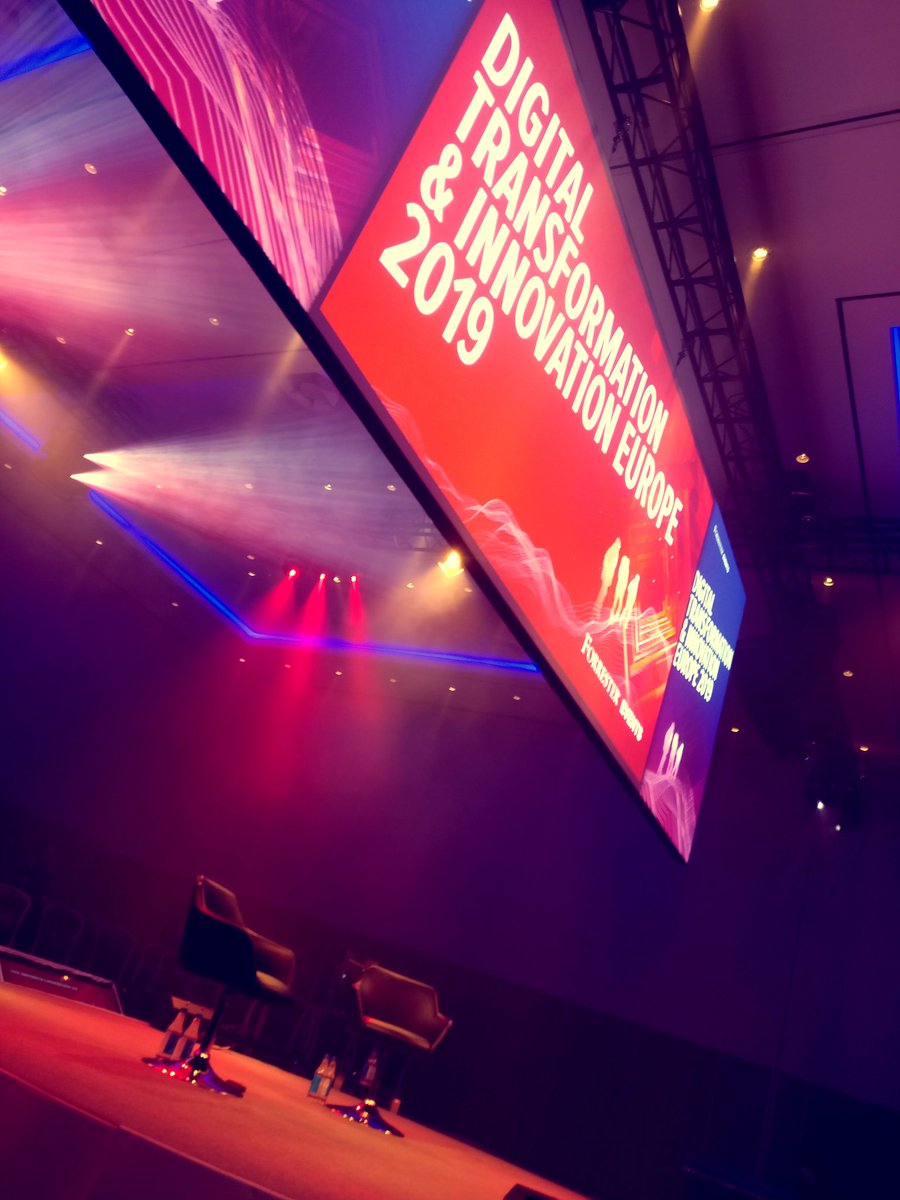 Datactics_'s tweet photo. Brilliant event #FORRDigitalEU ✔️

The talks at the main stage today were indeed thought provoking 👌

#FinTech #digitaltransformation #Innovation #Forrester #Analysts #Business #Insights #RegTech #Banking #FinancialServices #Data #API #machinelearning #TechTuesday #BI #KYC #AI https://t.co/qpbG9G2tPK