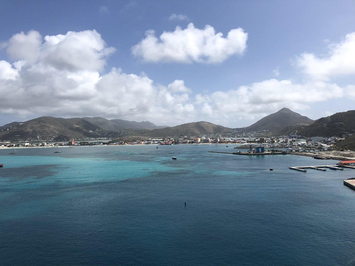 mogoldade's tweet photo. On vacation.  Cruising in the Caribbean.  First stop, St.  Maarten. https://t.co/orcqq11wdz
