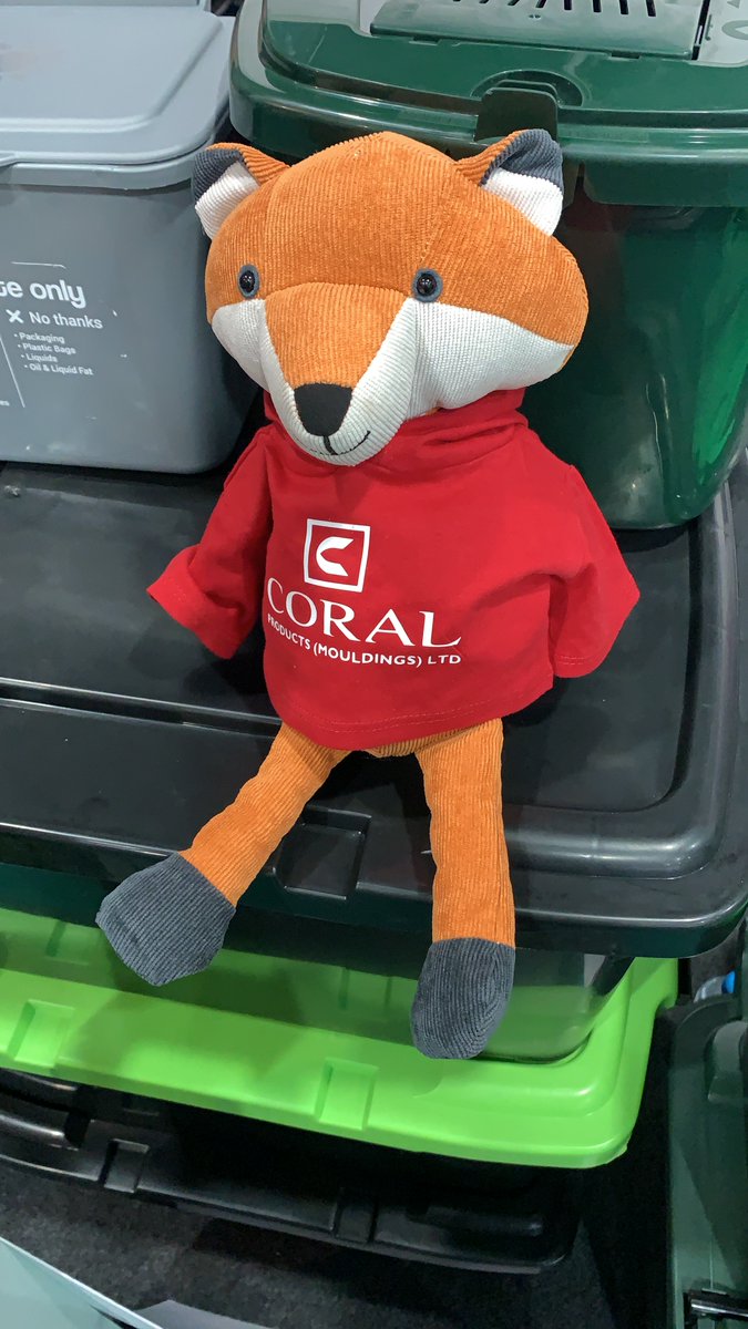 CoralproductsUK's tweet photo. #FollowFelix itβs time for you to find out more about our #Foxproof caddy, it protects #foodwaste from being consumed by foxes and domestic pets. Find out more contact us! https://t.co/GFyec3PCYq @ManUKHour #ManufacturingHour https://t.co/J1qMaJlp1b