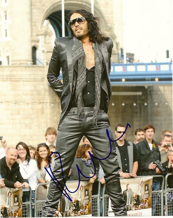 Happy Birthday, Russell Brand!   