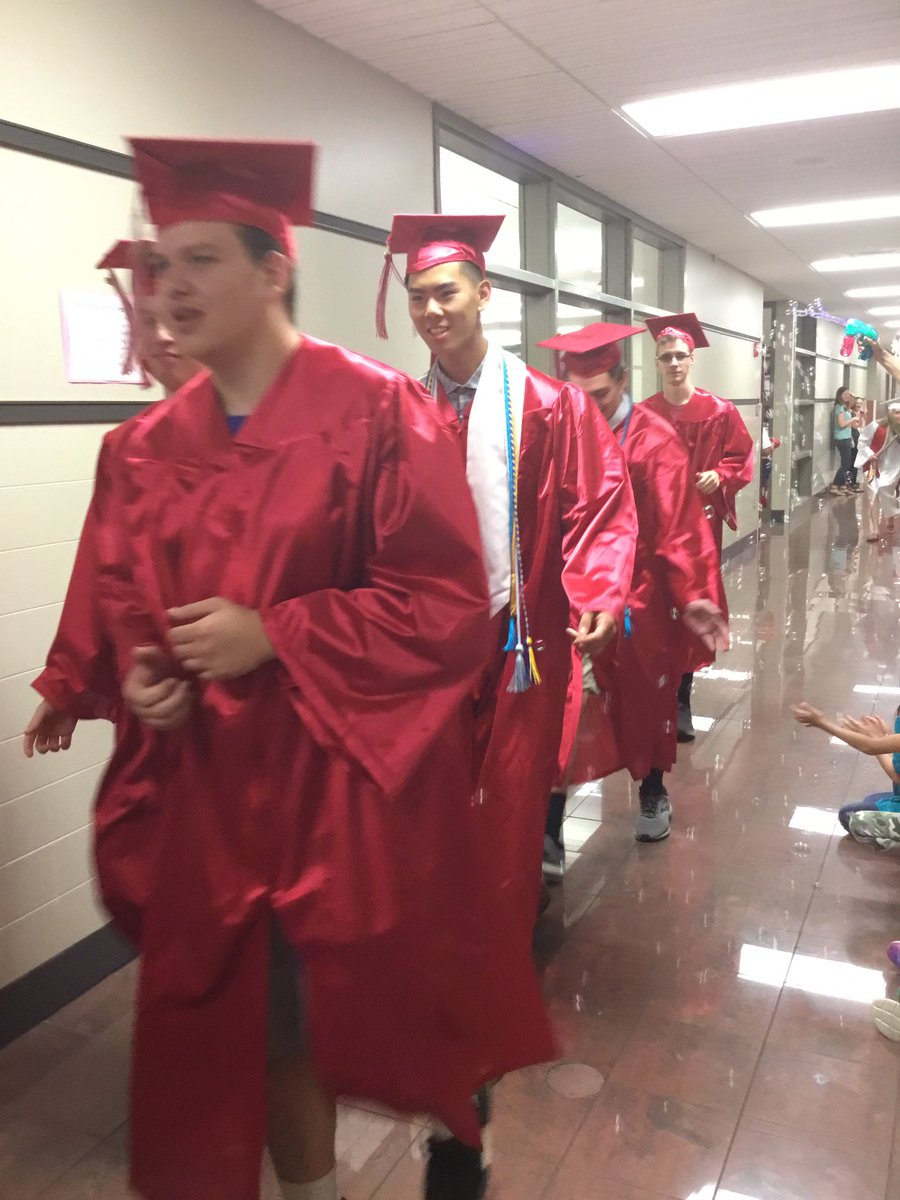 ShaullSharks's tweet photo. Once a Shaull Shark...always a Shaull Shark! Congratulations to all of the graduates! #CVSenior #ClassOf2019 https://t.co/s4yPMFoab1