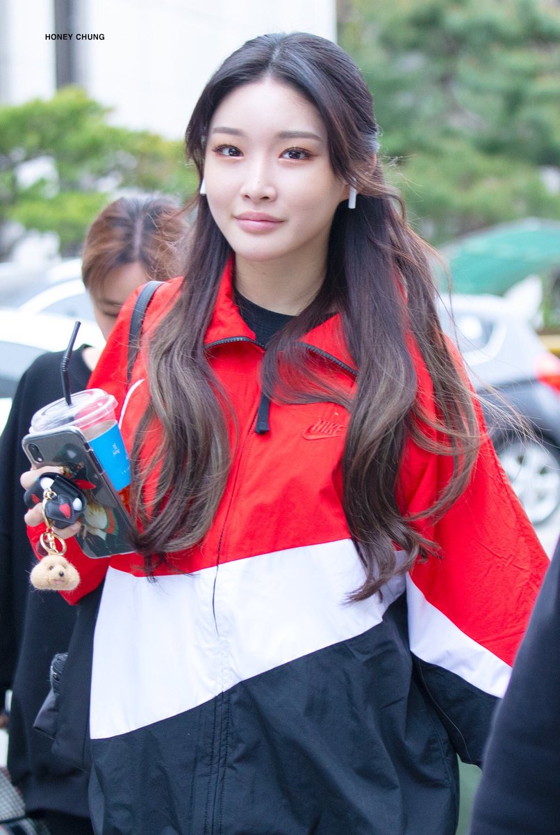 chunghaarchive's tweet photo. 190409
— honey chung {#김청하; #청하} https://t.co/ArYBsmyviR