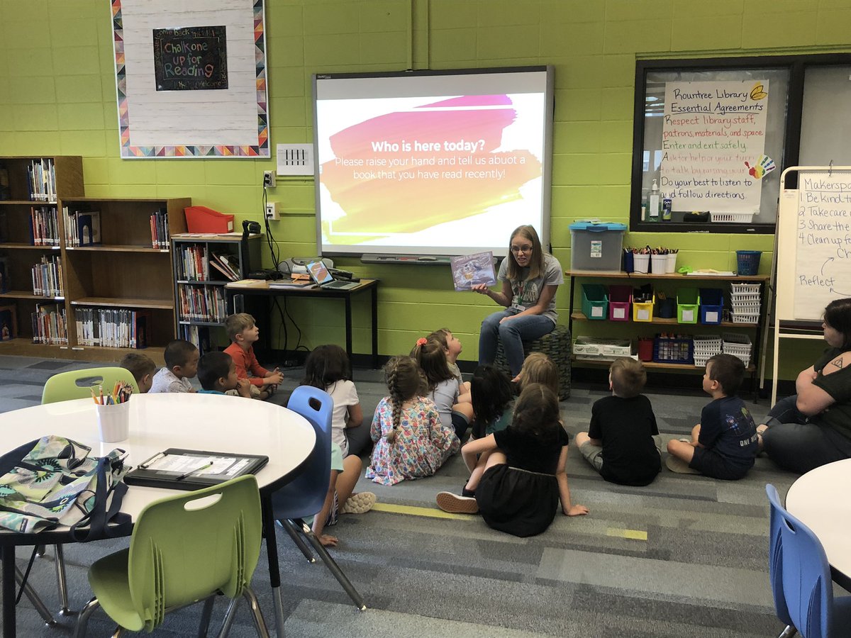 PrincipalYoung's tweet image. Literacy, music with movement, share-time, all happening today at Rountree’s #SPSExplore!