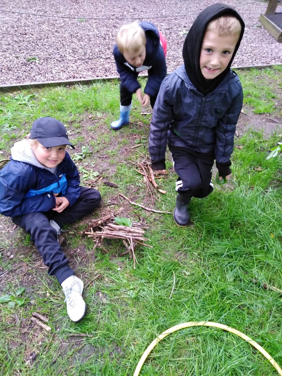 Hollowford Day 2 update No 3 - it rained a lot but we still had a great time!