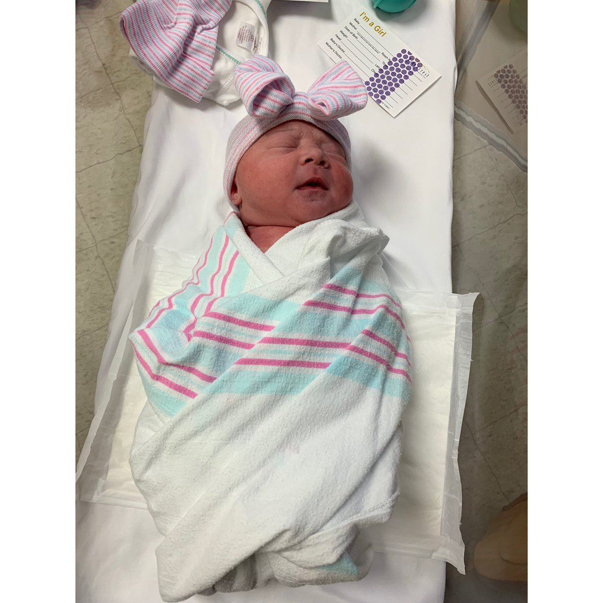 DaviaGill's tweet photo. Lillian Rose💘 Biggest blessing I could ever have, welcome to the world babygirl. Mommy loves you so much already😇 https://t.co/MBgz8LM8M2