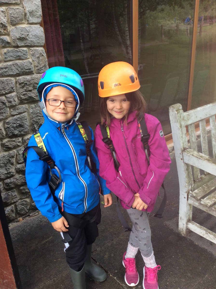 MissBrown_MBPS's tweet photo. Group 1 climbers! Some amazing climbing work https://t.co/Df5jvfZSI9