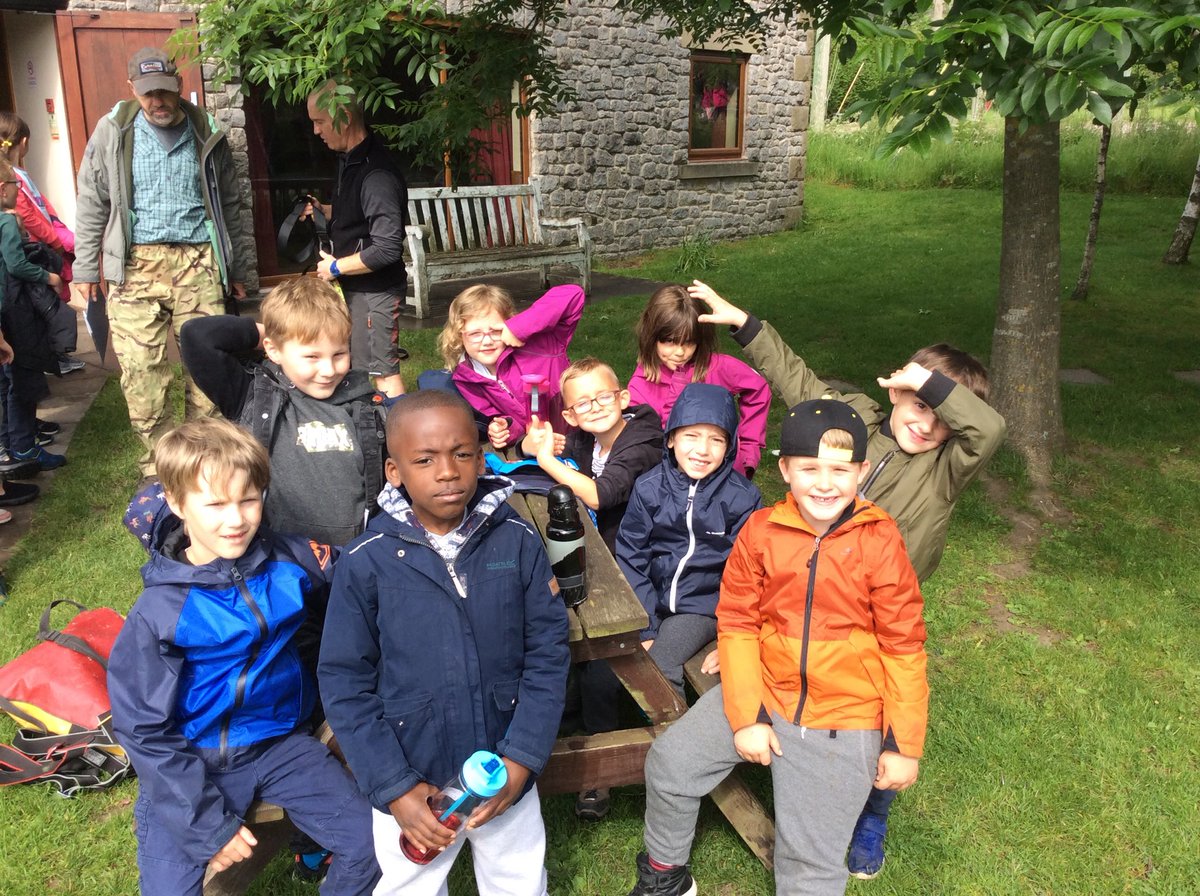 MissBrown_MBPS's tweet photo. Group 1 climbers! Some amazing climbing work https://t.co/Df5jvfZSI9
