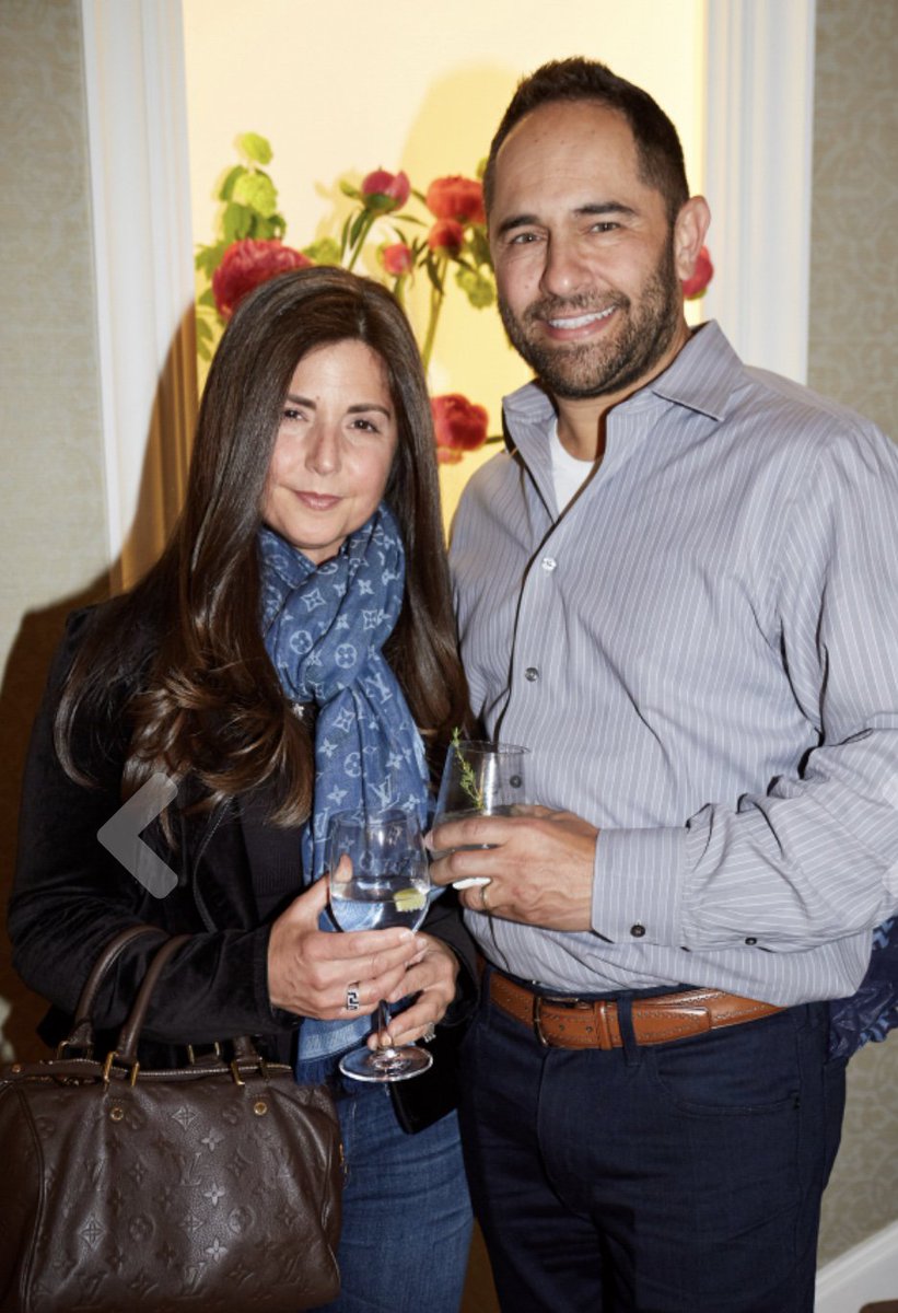 HomeAdvanced's tweet image. Wonderful event thrown by Look magazine at one of Wadia Associates amazing homes.  Always amazed at the timeless talent of this architect firm!