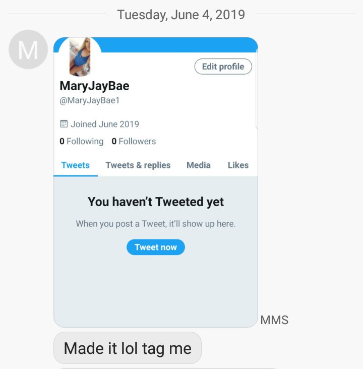 JD_FutUREPres's tweet photo. Make sure you guys go follow the  lovely,  intelligent, and beautiful, @MaryJayBae1
She's a great person.
Remember to always follow and support great individuals.. 😎😎🇺🇸🇺🇸🇺🇸💯💯
#NewTwitterAlert https://t.co/fzcwVMYADO