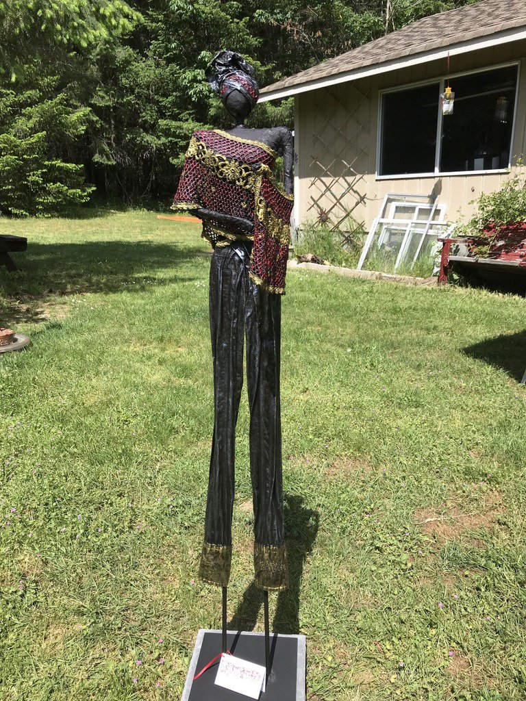 empurpledwares's tweet photo. “Goldilocks” $240. (4feet tall x 9″ x 9″) https://t.co/kbhQcpxpVT