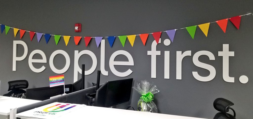 phillys26's tweet photo. Happy #PrideMonth from ALL of US @UltimateHCM #UltiPride #UltiLife #UltiProud
πβ€ππππ§‘π https://t.co/ZkSMnJBn4V
