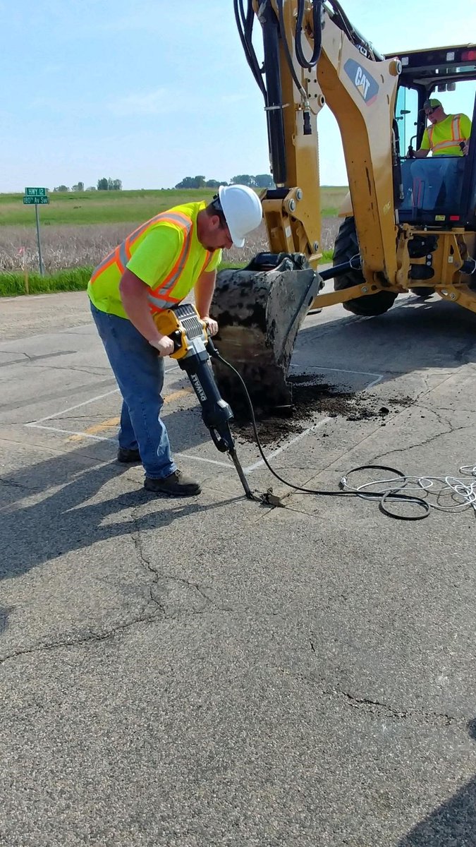 mndotwcentral's tweet photo. Survey crews have been working on U.S. Hwy 12 this week completing excavations of survey monuments at 14 locations on Hwy 12 and at six locations on surrounding county roads. At each site, they dig a 4 x 8 ft hole in search of the monuments. https://t.co/xFeTF48fqc