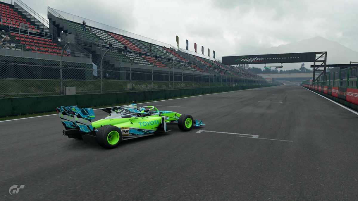 Esta noche a las 22:30 en directo 3a carrera para los chicos del filial de #GTSport en la #DivOro de <a href="/MundoGT/">MundoGT</a> 🍿

🚥 A los mandos del maravilloso  Dallara SuperFormula estarán:

🏎 <a href="/Diditm1988/">Didi</a> 
🏎 @TENTFS_Abel

📺 facebook.com/MundoGT.es/vid…

#GoTENTFS 💪💪🏁