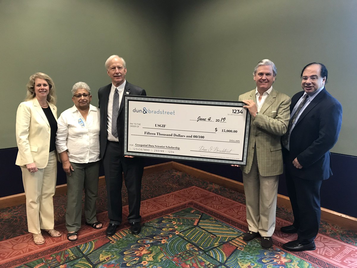 Dun & Bradstreet tweet media