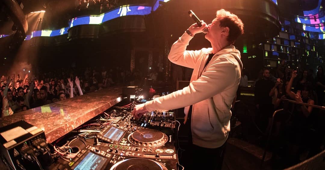DJcity's tweet photo. Now on our @Spotify playlist: @princefox's remix of @NikkiVianna &amp; @MatomaOfficial's #WhenYouLeave. Fox gives the tropical collab a club-friendly update. Listen: https://t.co/YYOrqcIE3D #DJcityEssentials @AtlanticRecords https://t.co/WHb0olXLzS