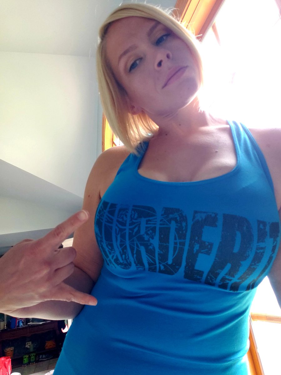 1800202luna's tweet photo. Love this shirt... #murderit #Fitness https://t.co/YJPVy1sIyW