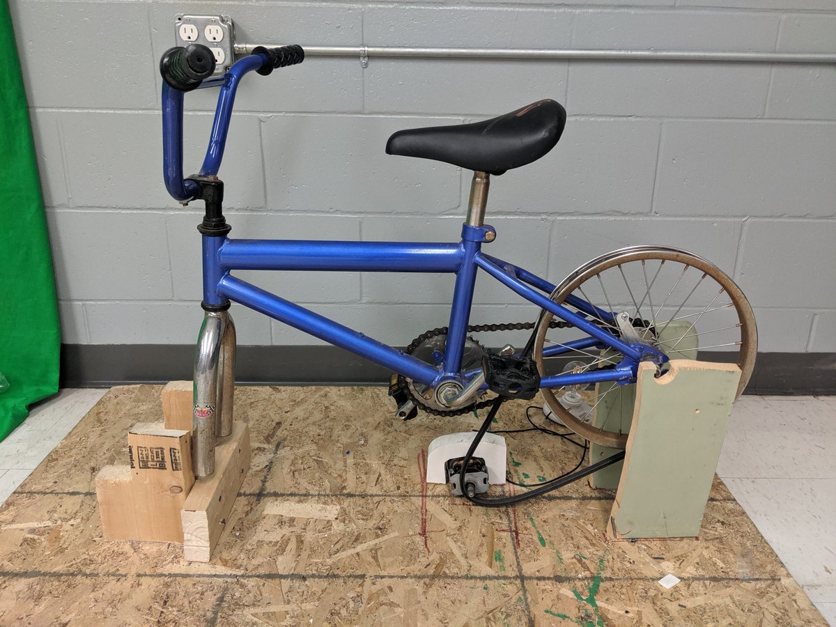 esbsteamcoord's tweet image. A group of 5th graders and j need some help. Theoretically we should be able to use  bike power to light this LED light bulb with a 120v motor. It is not working. #steamhelp #steameducation #electricalengineering #elementaryengineering
