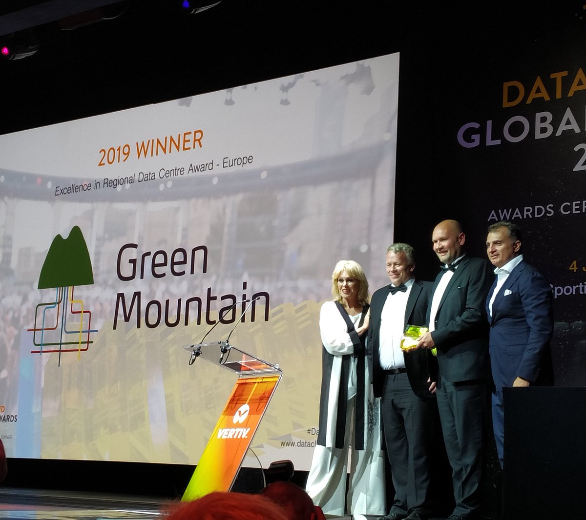 datacloudAwards's tweet image. .@GreenMountain wins the Excellence in Regional Data Centre Award - Europe #DatacloudAwards #2019Winner #congrats