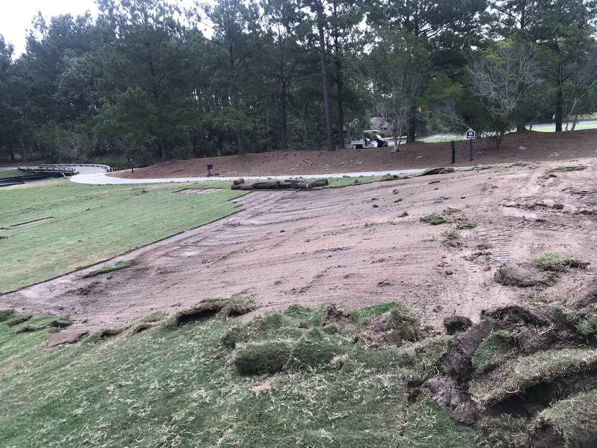 SQCCAgronomy's tweet photo. Our 15th tee project has begun. Please use the temporary tee located behind the 14th green and the 16th championship tees for forward and family tees. https://t.co/7tAI3eG0Yx