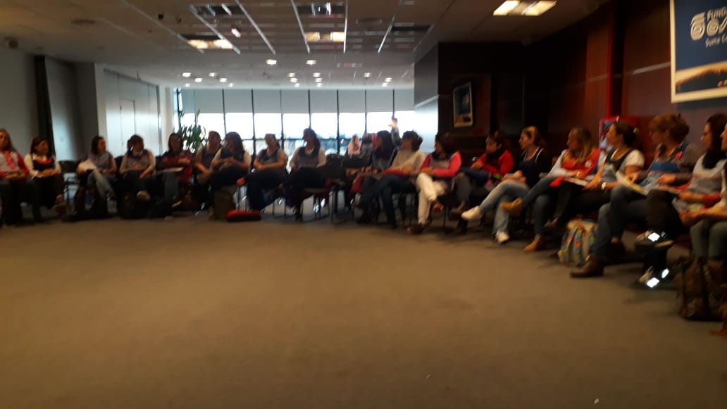 silandeluca's tweet photo. Estuvimos en Región 11,, compartiendo encuentro de intercambio, con docentes de los Distritos de Escobar, Campana y Zárate, sobre implementación del Diseño Curricular del Nivel Inicial. https://t.co/K390O36HDo