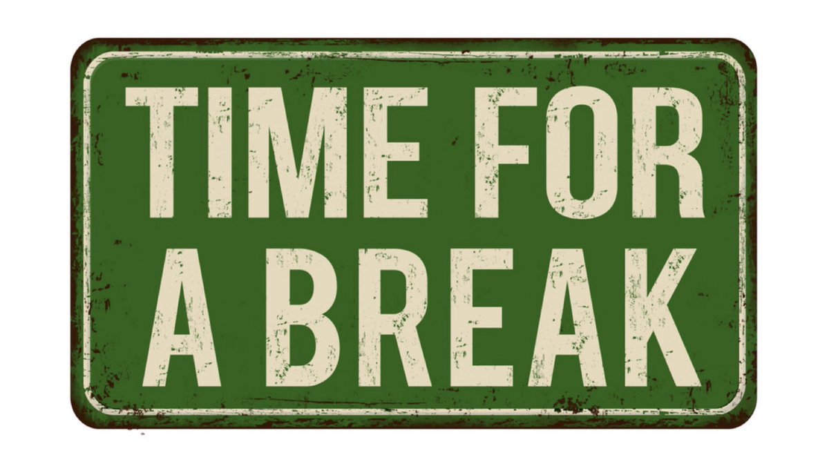 Hey guys!

With a very heavy heart, I’ve decided to take a break from the book world. I feel like I need to get to know myself again and spend more time with my family, so I’m taking a step back from this for a little bit.

But here’s to facing new life adventures!

🖤,
Renery
