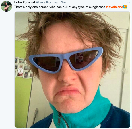 Get him in the Villa RN <a href="/LewisCapaldi/">Lewis Capaldi</a> 😂😂 #LoveIsIand #Loveisland2019