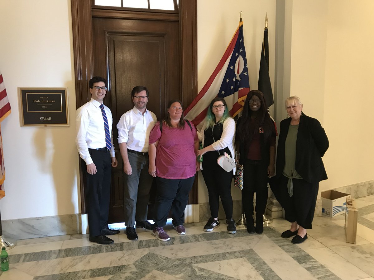 FundredProject's tweet image. Great day on #CapitolHill with #Cincinnati #Fundred artists. Thank you Sam and the office of @senrobportman!