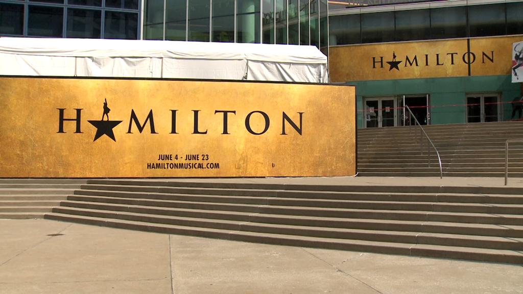 WLKY's tweet photo. Hit Broadway musical 'Hamilton' opens at The Kentucky Center https://t.co/hIO8s0Br8S https://t.co/8Hde7Bjjdl